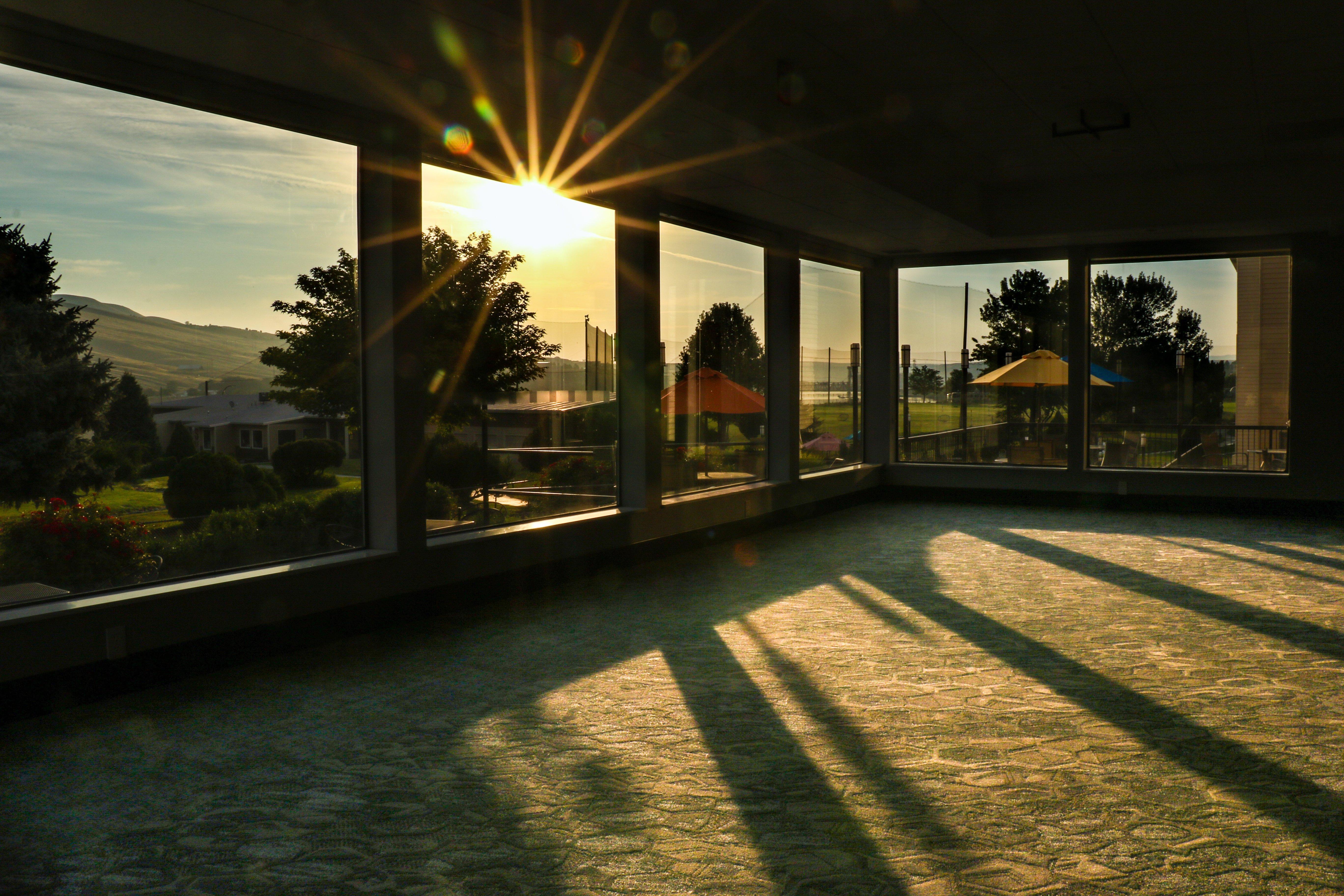 Holiday Inn Clarkston - Lewiston By Ihg Exterior photo