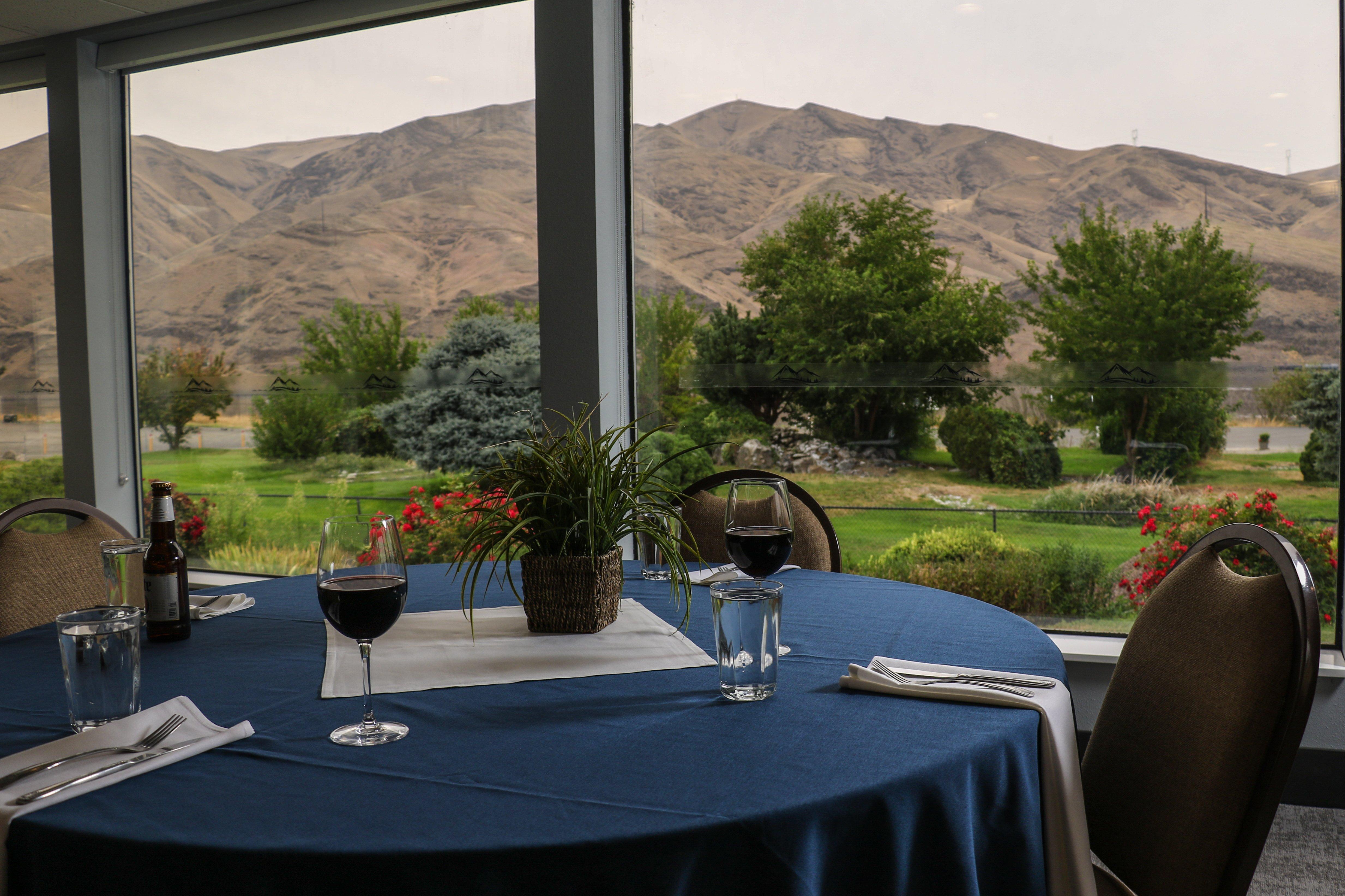 Holiday Inn Clarkston - Lewiston By Ihg Exterior photo
